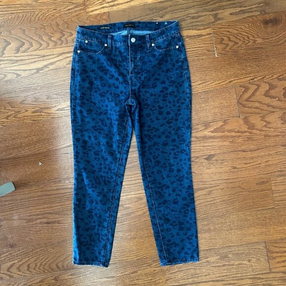 Talbots Slim Ankle Jeans Alluring Animal Leopard Print Size 8 with Stretch Denim - Picture 12 of 13